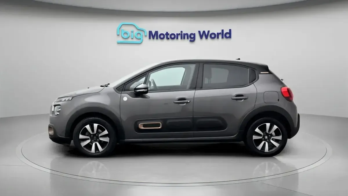 Używany Citroën C3 PureTech 2023 Szary Hatchback