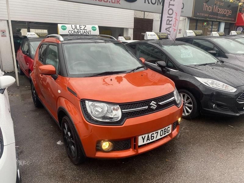 Used Suzuki Ignis SZ-T 2017 Orange/black Hatchback