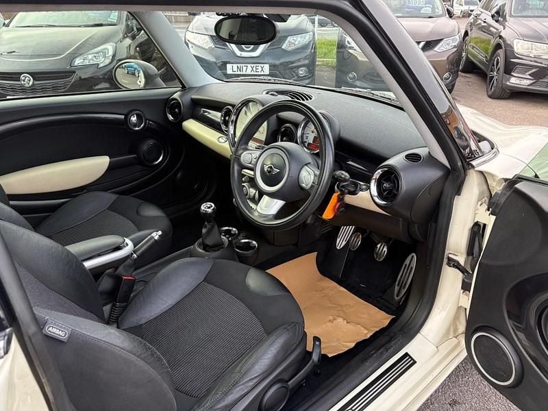 Used Mini Cooper S Hatch 2008 Pepper white Hatchback