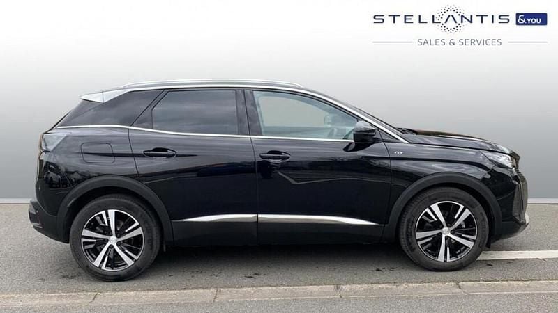 Used Peugeot 3008 GT-line 129 HP (94 kW) 2022 Black SUV