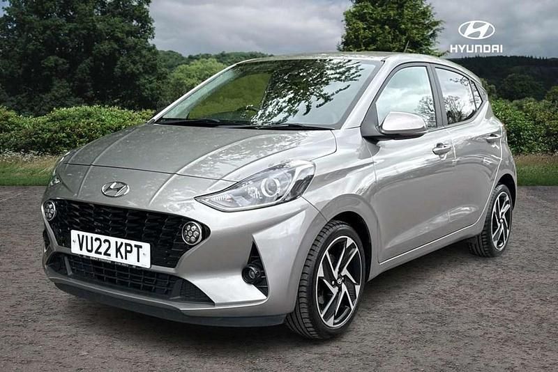 Used Hyundai i10 Premium 83 HP (61 kW) 2022 Other Hatchback