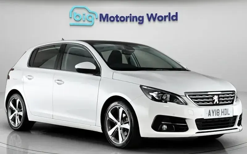 Used Peugeot 308 Allure 131 HP (96 kW) 2020 Hatchback
