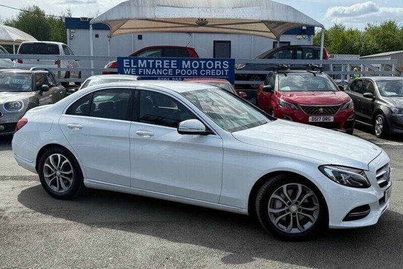 White Used 2014 Mercedes C250 Sedan | £7,999 (Fair price) - Image 1/1