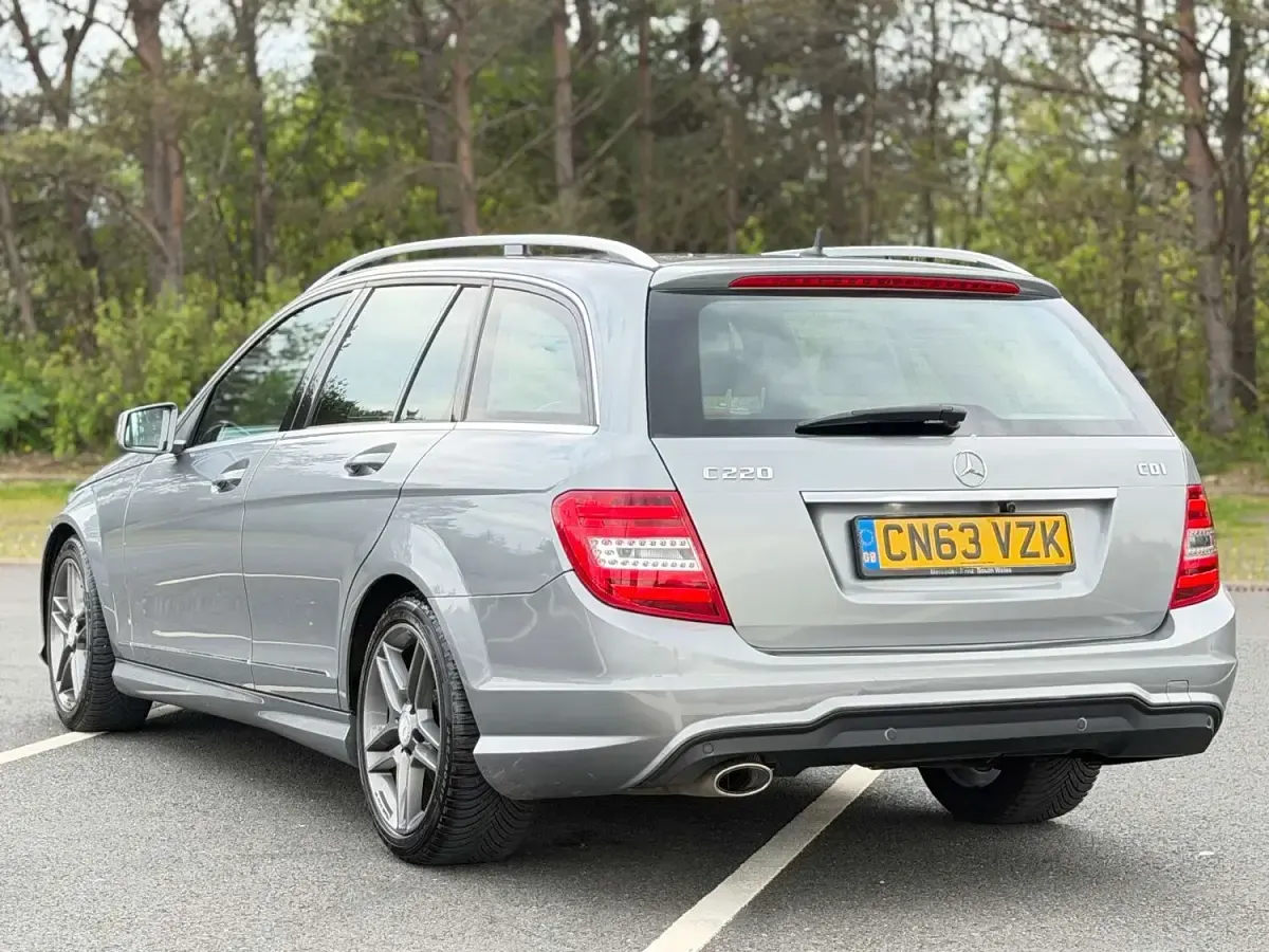Used Mercedes C220 AMG 170 HP (125 kW) 2013 Silver Estate