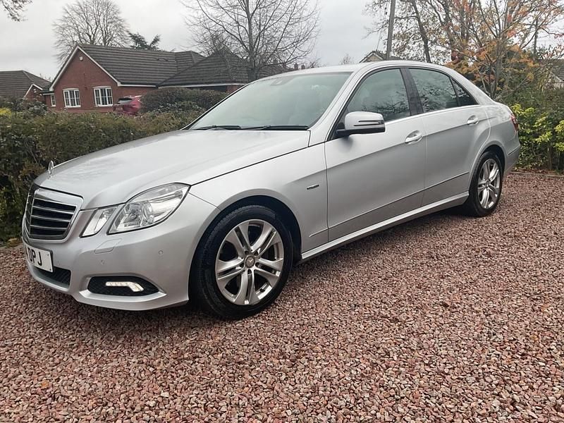 Used Mercedes E350 Avantgarde 231 HP (169 kW) 2009 Silver Sedan