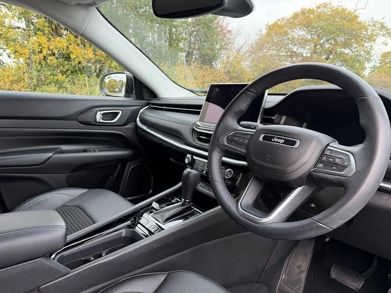 White Used 2023 Jeep Compass Limited SUV | £20,949 (Fair price) - Image 1/2