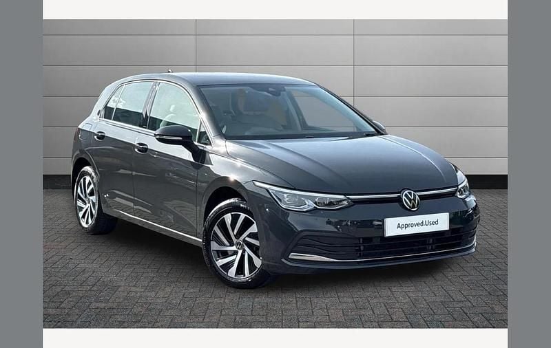 Used VW Golf VIII Style 204 HP (150 kW) 2022 Urano grey Hatchback