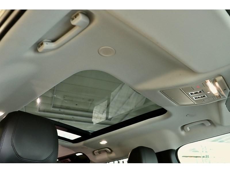 Used Land Rover Defender S 300 HP (220 kW) 2021 Grey SUV