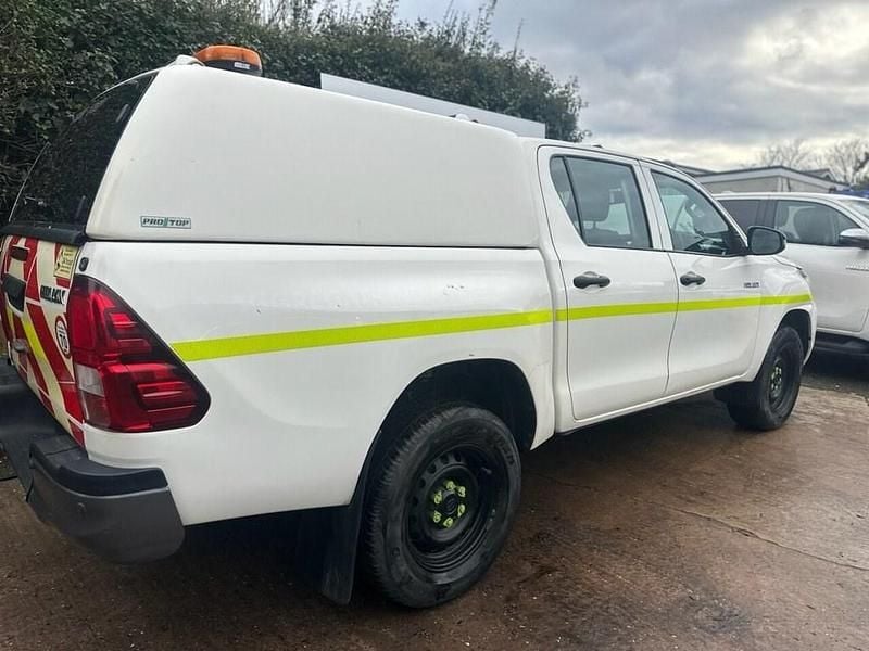 Used Toyota HiLux Active 2021 White Pickup
