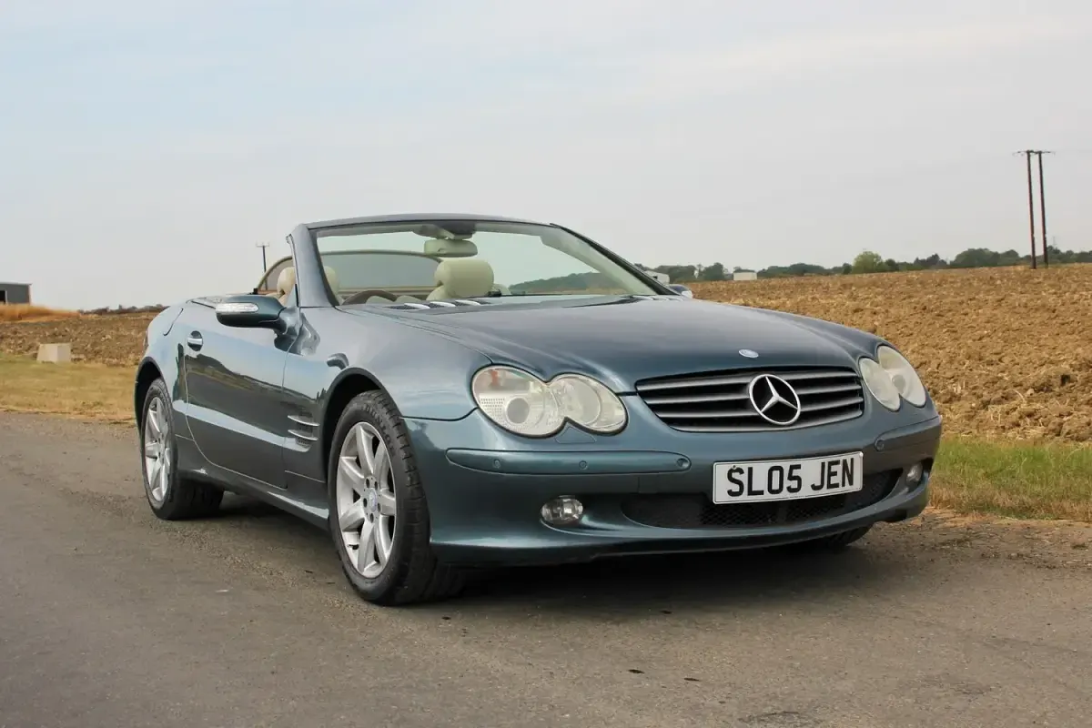 Used Mercedes SL500 306 HP (225 kW) 2005 Blue Cabriolet