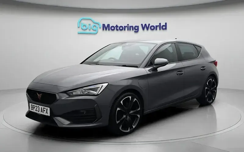 Used Cupra Leon VZ2 245 HP (180 kW) 2023 Grey Hatchback