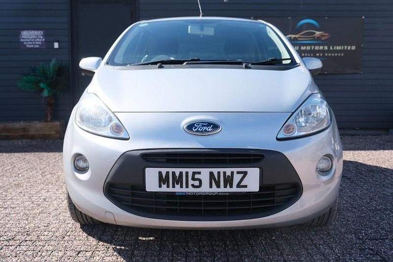 Gebraucht Ford Ka Zetec 69 PS (50 kW) 2015 Silber Kleinwagen
