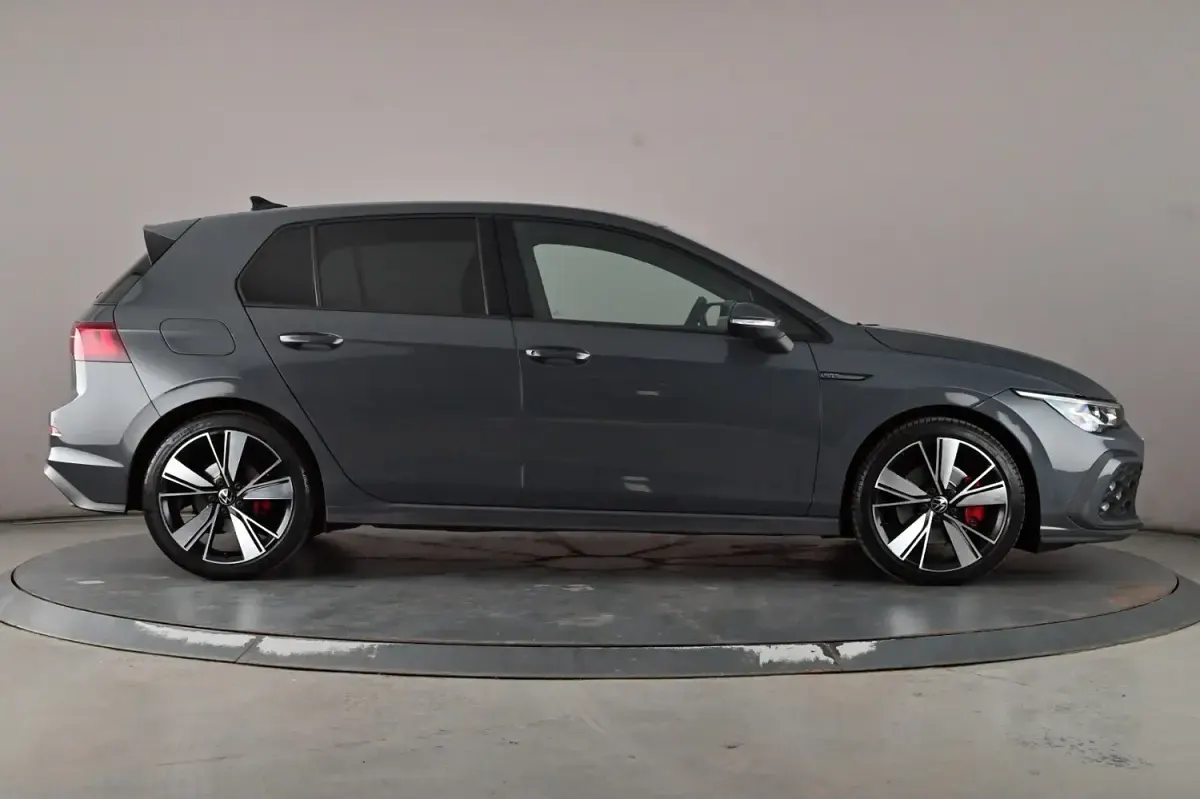Used VW Golf VIII GTD 200 HP (147 kW) 2022 Grey Hatchback