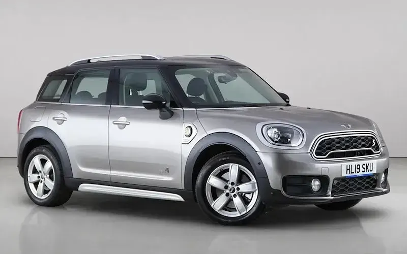 Used Mini Cooper S Classic 224 HP (164 kW) 2020 Hatchback