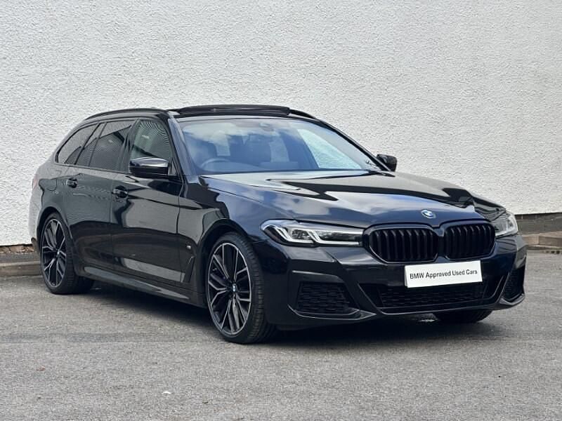 Black Used 2023 BMW 520 M Sport Estate | £33,950 (Expensive) - Image 1/4
