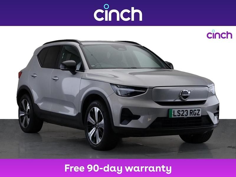 Silver Used 2023 Volvo XC40 Core SUV | £21,999 (Fair price) - Image 1/3