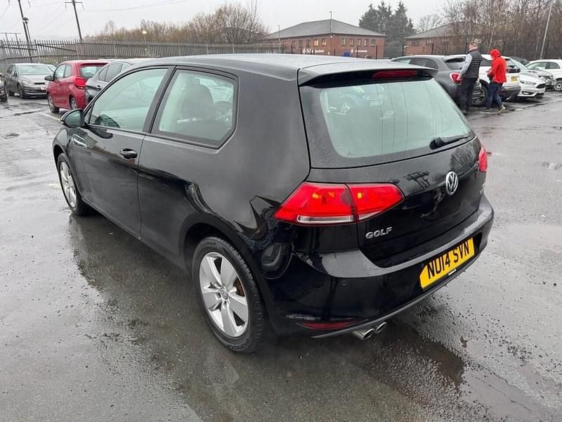 Used VW Golf VII SE 125 HP (91 kW) 2014 Black Hatchback