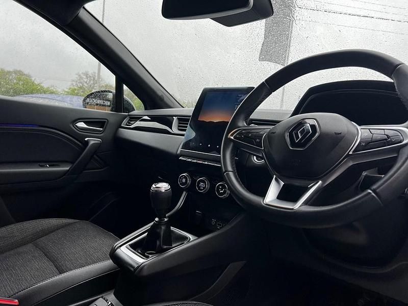 Used Renault Captur Rive Gauche 2023 Grey SUV