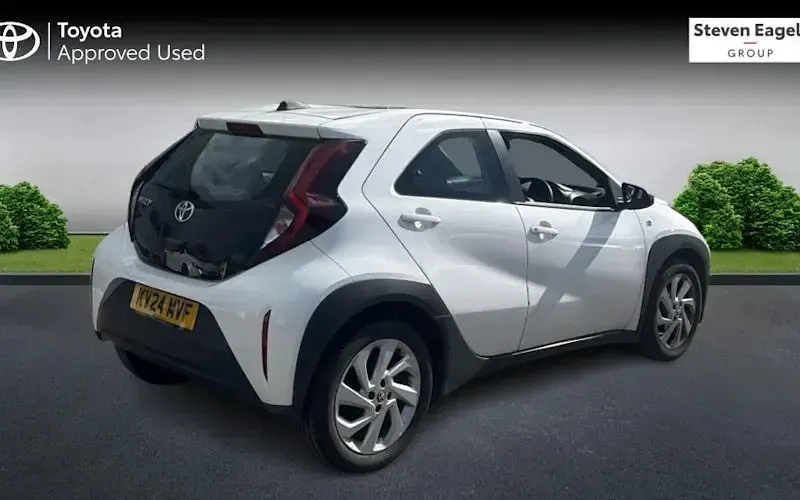 Usado Toyota Aygo X PURE 72 CV (52 kW) 2025 SUV