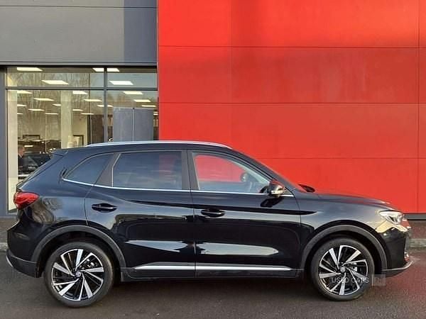 New MG ZS Trophy 2025 Black Hatchback