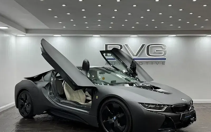 Used BMW i8 Performance 362 HP (266 kW) 2015 Coupe