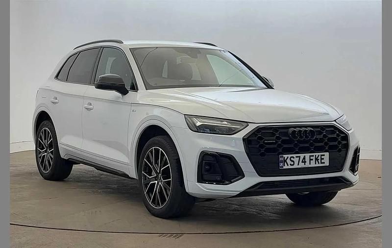 White Used 2025 Audi Q5 Black Edition SUV | £44,795 (Expensive) - Image 1/4