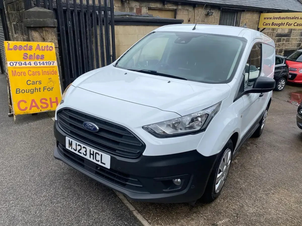 Used Ford Transit Connect S 75 HP (55 kW) 2023 White MPV