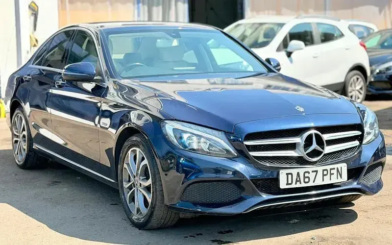 Used Mercedes C350 292 HP (214 kW) 2017 Sedan