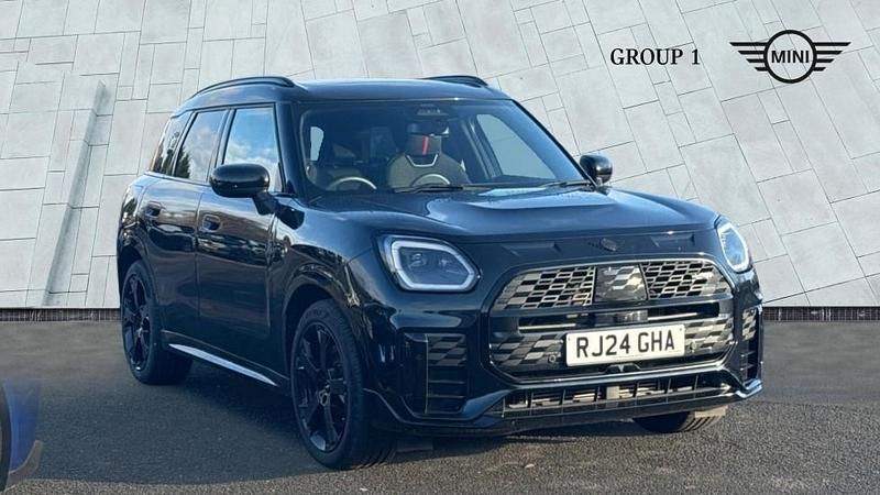 Black Used 2024 Mini Countryman SUV | £32,990 (Expensive) - Image 1/4