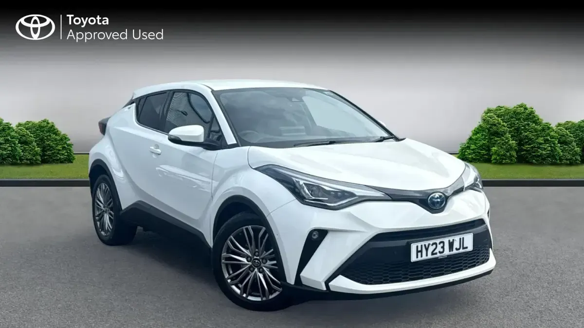 Second-hand Toyota C-HR 122 CP (89 kW) 2023 SUV