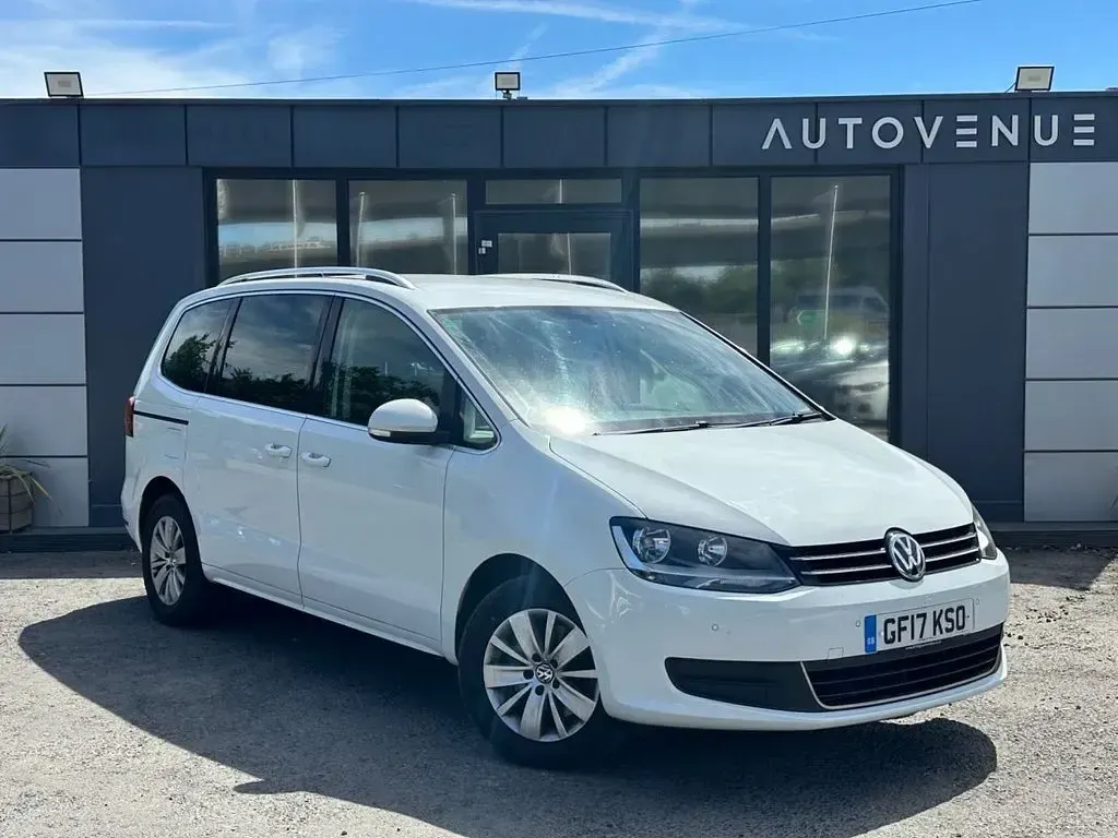 Used VW Sharan SE 2017 White MPV