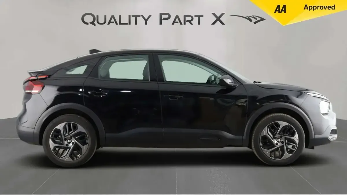 Used Citroën C4 PureTech 130 HP (95 kW) 2024 Black SUV
