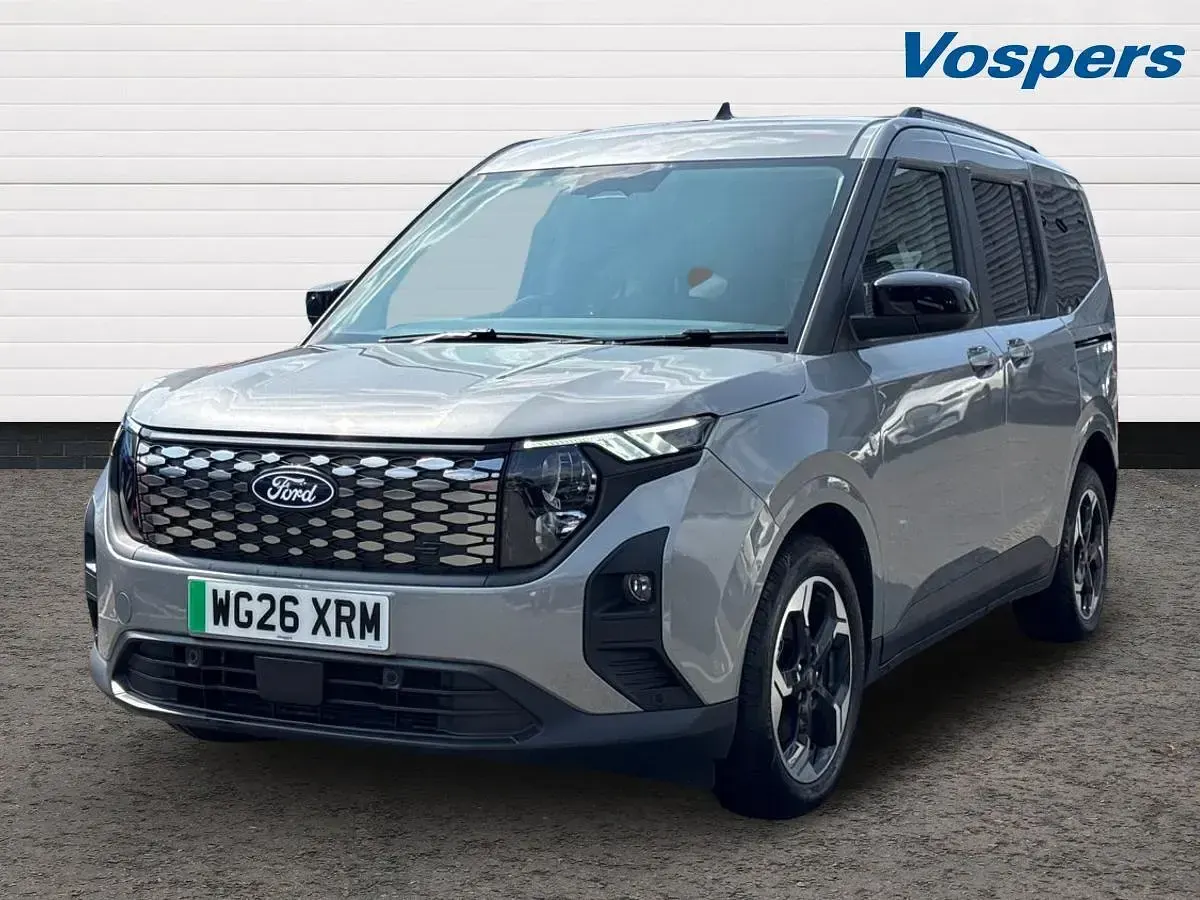 Used Ford Tourneo Courier Titanium 100 kW (136 HP) 2026 Silver MPV