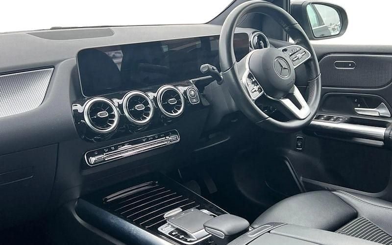 Used Mercedes B200 Executive 150 HP (110 kW) 2022 MPV