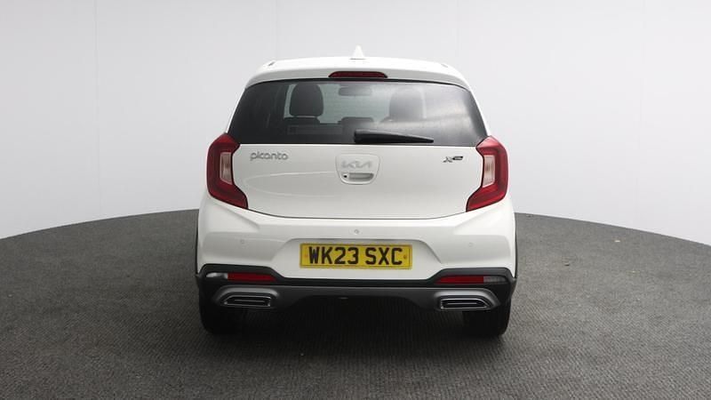 Used Kia Picanto X-Line 66 HP (48 kW) 2023 White Hatchback