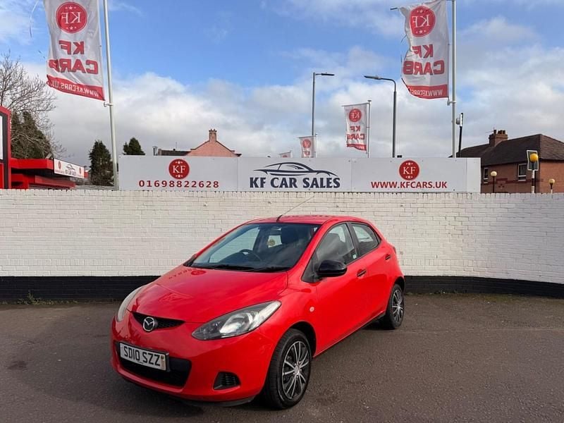 Used Mazda 2 2010 Red Hatchback