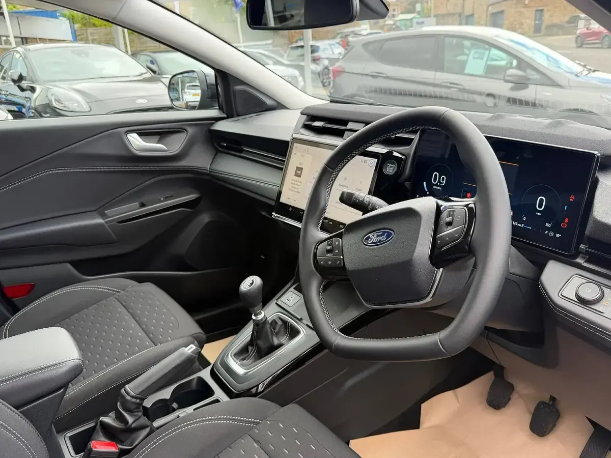 New Ford Puma Titanium 125 HP (91 kW) 2026 Black SUV