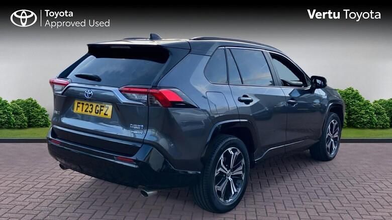 Used Toyota RAV4 306 HP (225 kW) 2022 SUV