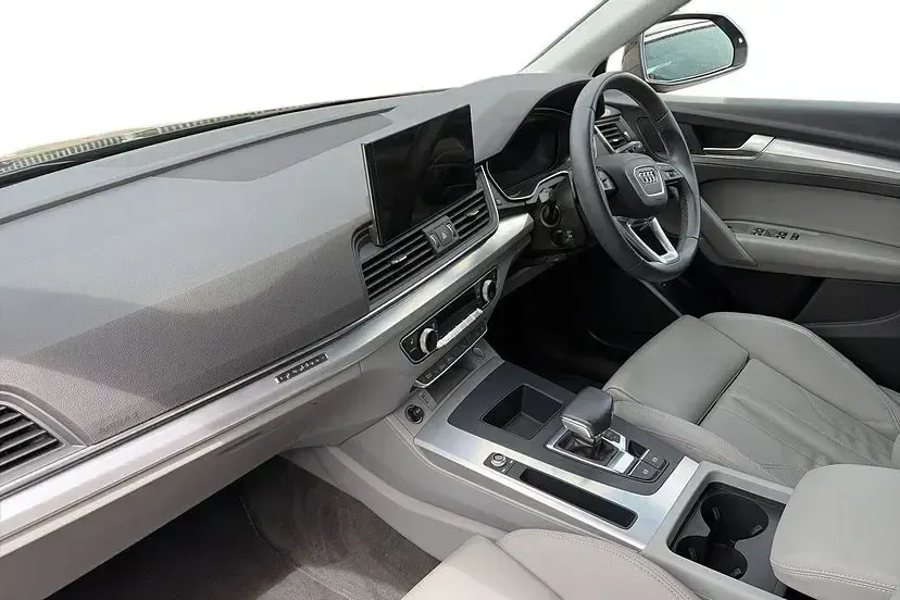 Used Audi Q5 Sport 265 HP (194 kW) 2023 Black SUV