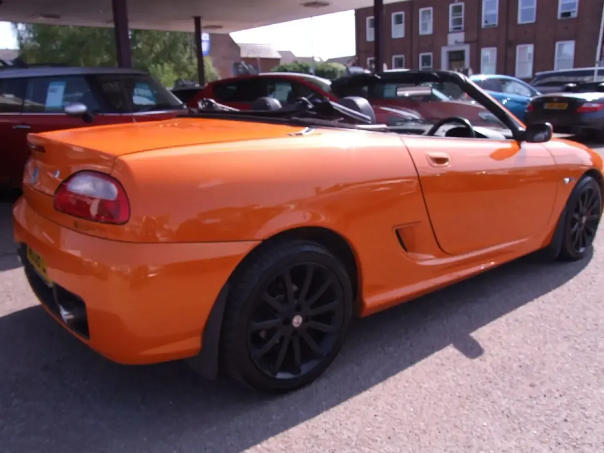 Used MG F 2017 Orange Cabriolet