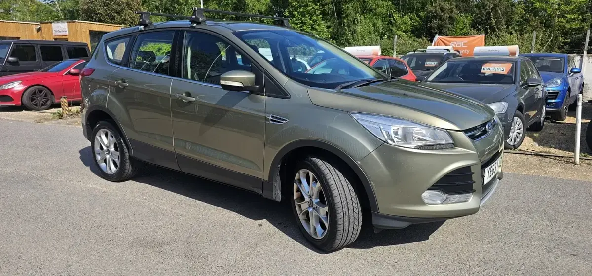 Used Ford Kuga Titanium 163 HP (119 kW) 2013 Green SUV