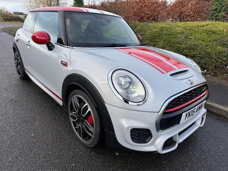 Used Mini John Cooper Works Hatch 231 HP (169 kW) 2015 Silver Hatchback