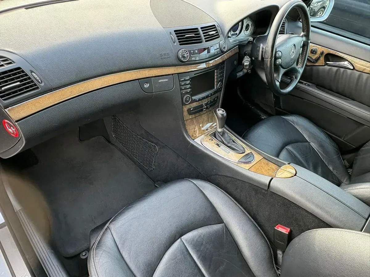 Used Mercedes E320 2007 Silver Estate