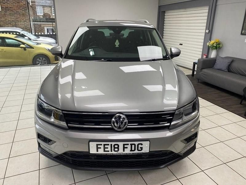 Used VW Tiguan SE 125 HP (91 kW) 2018 Silver SUV
