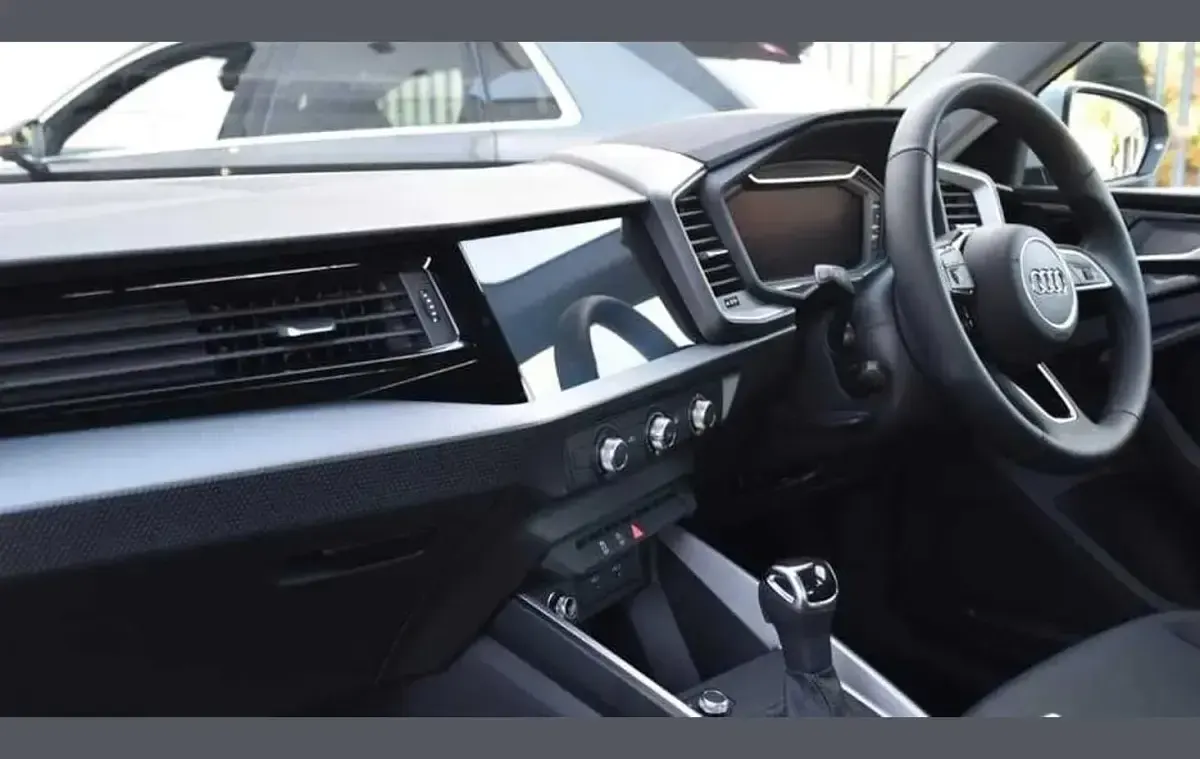 Used Audi A1 Sport 94 HP (69 kW) 2022 Grey SUV