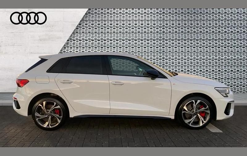 Used Audi A3 e-tron Competition 245 HP (180 kW) 2023 White Hatchback