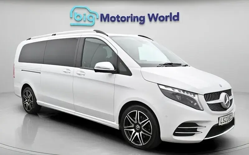 Used Mercedes V300 AMG line 237 HP (174 kW) 2023 MPV