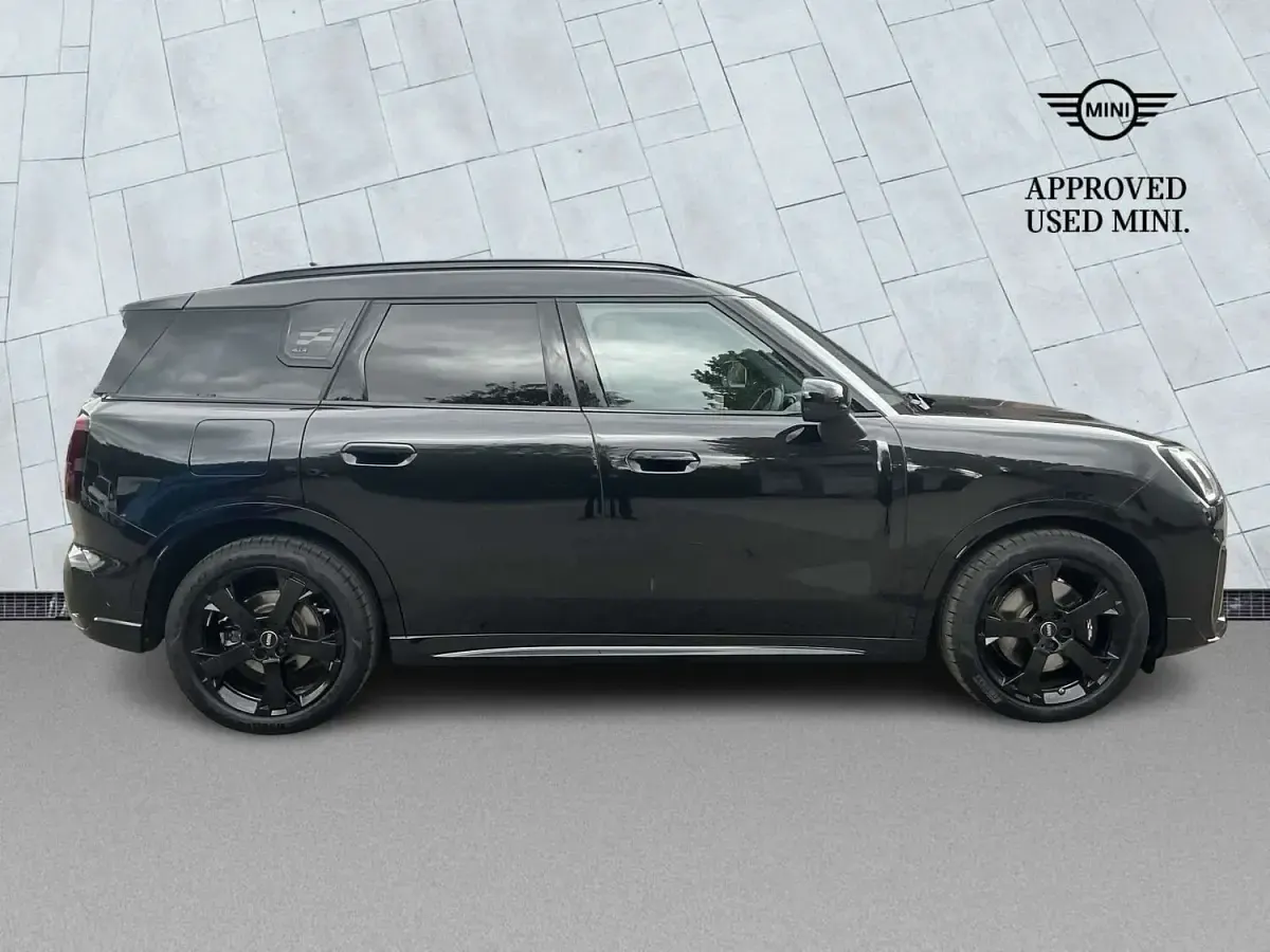 Used Mini Countryman Sport 215 HP (158 kW) 2026 Black SUV