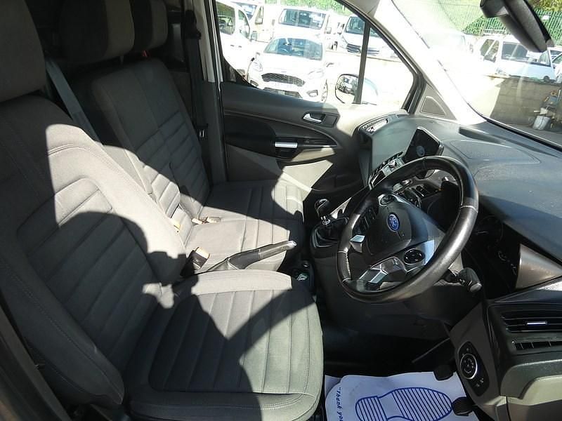 Used Ford Transit Connect Limited 120 HP (88 kW) 2019 Silver MPV