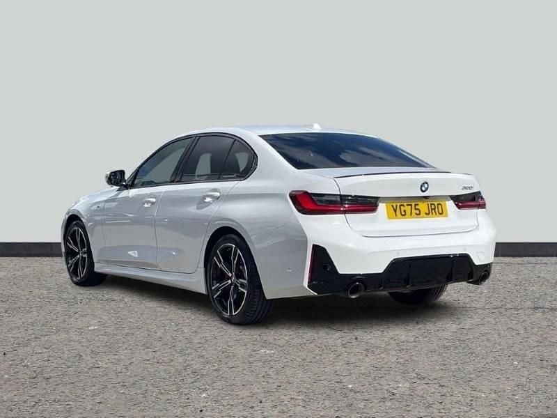 Begagnad BMW 320 M Sport 184 HK (135 kW) 2025 Vit Sedan